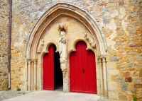 Tag 3 08.08.2022 Wanderung im Wald von Brocéliande, Abteikirche Paimpont