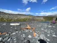 Spaziergang am Strand von Djupalón