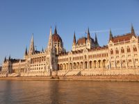 045 Budapest