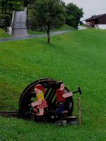 Tag 2: Fleißige Arbeiter am Wasserrad