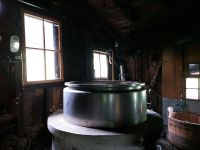 Tag 3: Latchenkieferbrennerei - der Sudkessel