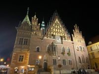 Rathaus Breslau by night