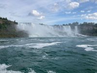2. Reisetag – Bootsfahrt zu den Niagarafällen – American Falls