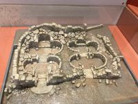 Modell einer alten Tempelanlage