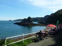 Strandleben at its best: schwimmen, Muscheln suchen, den Ausblick und das Leben genießen