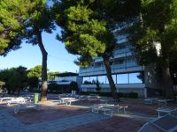 am Hotel Pinija in Petrcane