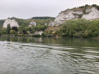 Kalkstein formt diese Landschaft.