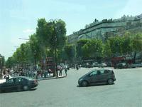Zur Champs Élysées