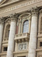 Rom: Fassade Petersdom; Papstloggia