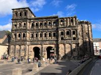 Tag 6 Stadtrundgang  Trier, Porta Nigra