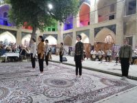 Modenschau in der Nodir Devon Begi Medresse, Buchara