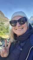 Singlereise Kanada - Reisebegleiterin Franzi im Glacier Nationalpark in den USA