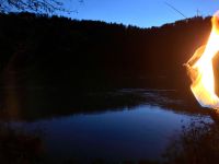 Tag 3 - Fackelwanderung entlang der Donau 