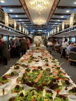 Tag 4 - Galabuffet auf der MS Regina Danubia
