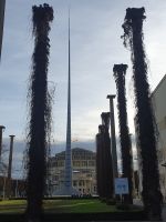 Jahrhunderthalle, die Nadel