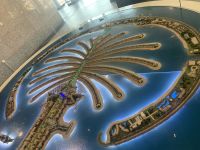 Dubai - Fahrt mit der Monorail auf die Palme