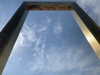Dubai Frame - Bilderrahmen mit Panoramablick