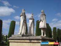 Cordoba - Denkmal der Katholischen Könige in Alcazargärten