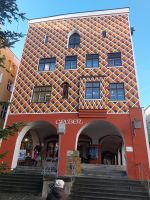 Tag 4 (11) Wasserburg Gewandhaus mit Geisterfallen.jpg