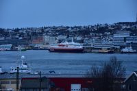 Blick von Tromsdalen zur Insel Tromsøya (Tromsø)