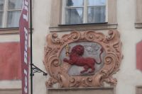 Weg zum Hradschin Neruda-Gasse Hauszeichen roter Löwe