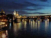 Moldau mit abendlicher Lichtreflexion