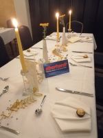 Vorbereitung zum Silvesterabend: extra Raum für unsere Reisegruppe