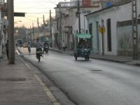 wenig Autos viele Fahrzeuge