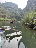 29 Bootsfahrt trockene Ha Long Bucht.jpeg