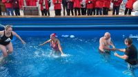 Eisbaden auf dem Schiff