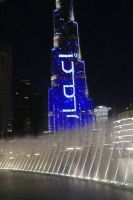Dubai Fountains mit Burj Khalifa