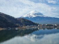 Kawaguchiko - Ausblick vom Hotel auf den Kawaguchi-See und Fujisan