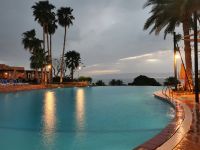 Pool des Mövenpick Hotels am Toten Meer