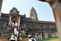 steile Treppe zum Hauptheiligtum