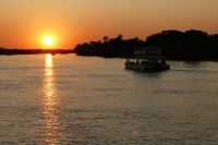 Bootsfahrt auf dem Sambesi mit Sonnenuntergang
