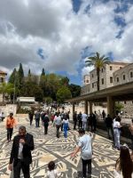 Israel vor der Verkündigungskirche