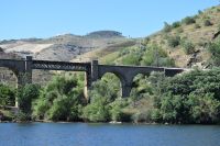 Eisenbahnbrücke über den Douro