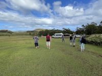 Besuch der Stätte Ahu a Kivi