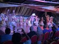 Polynesische Tanzshow auf der Kari Kari Showbühne