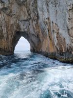 Insel Capri - Schifffahrt rund um die Insel... (Faraglioni-Felsen - 