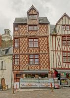 Radreise an die Loire im Mai 2023 - alte Fachwerkhäuser in Saumur