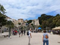 unterwegs zur Altstadt von Rab
