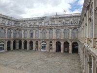 Madrid- Innenhof des Palacio Real