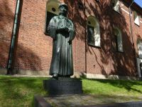 Turku: Rundgang: Dom: Agricola-Denkmal