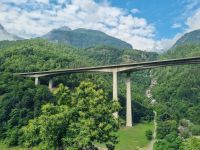 Fahrt mit dem Gotthard Panorama Express...