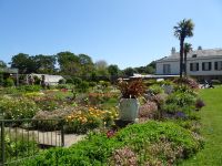 Samares Manor