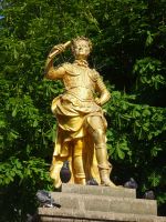 St. Helier - Royal Square - Denkmal George II.