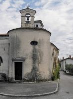 Smartno, ein mittelalterliches Dorf in der Weinregion Brda