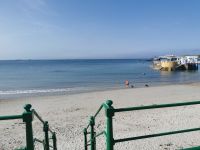 … und lässt das Becken verschwinden.