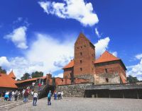 Im Innenhof der Wasserburg Trakai